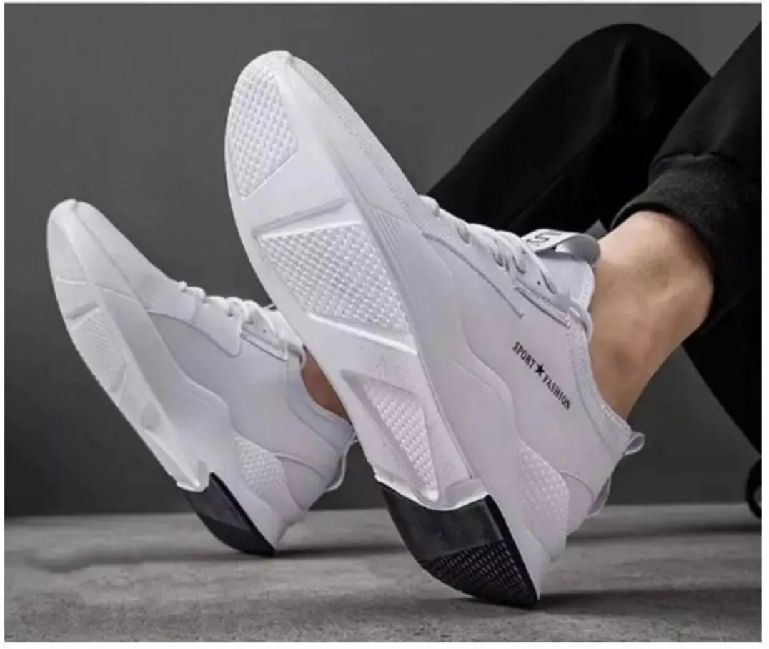 Fashionable Sports Shoes For Men