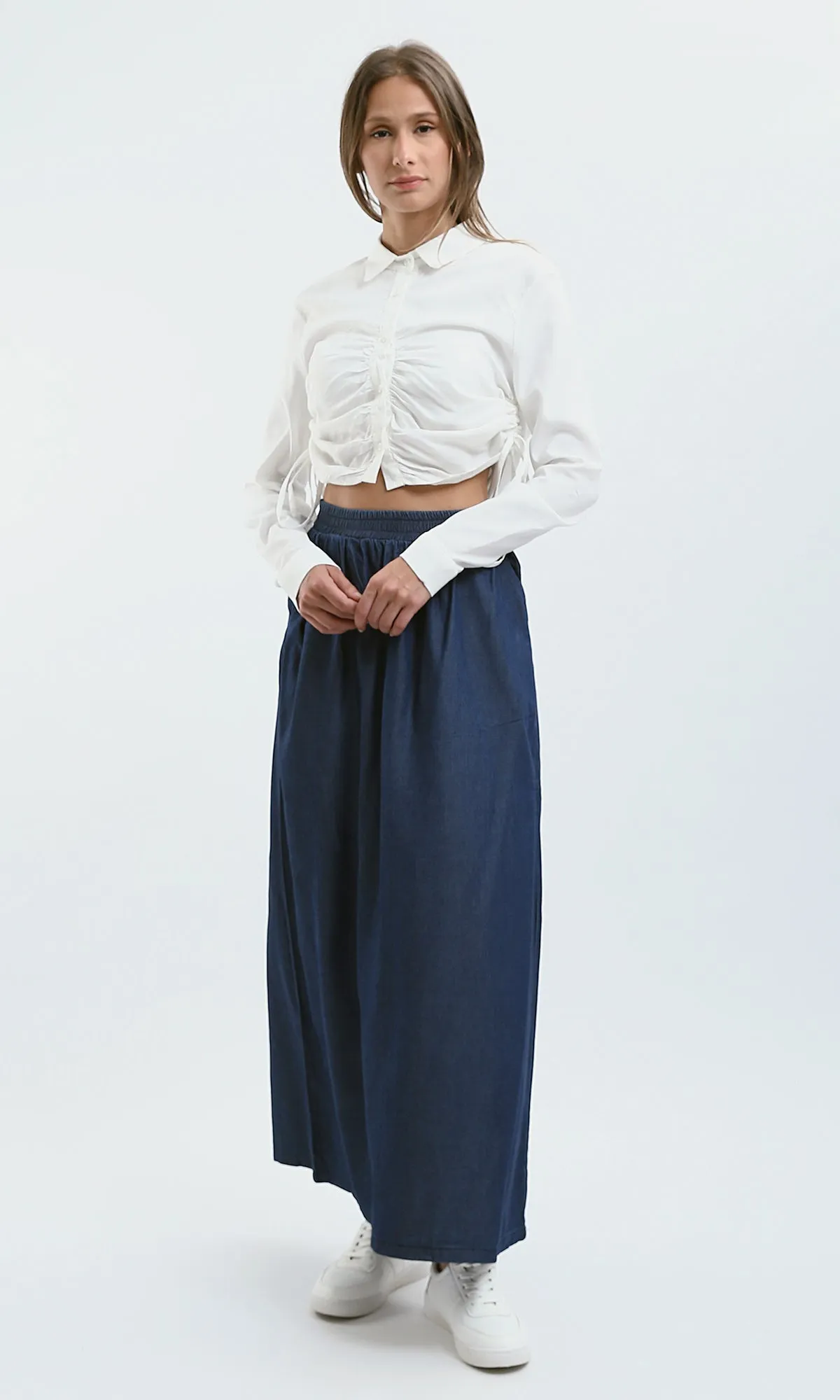 O179840 Off-White Buttoned Short Shirt With Side Drawstring